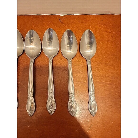 Hanford Forge Double Rose Stainless Flatware Teaspoons 5.5" - Set of 7 - Picture 3 of 5